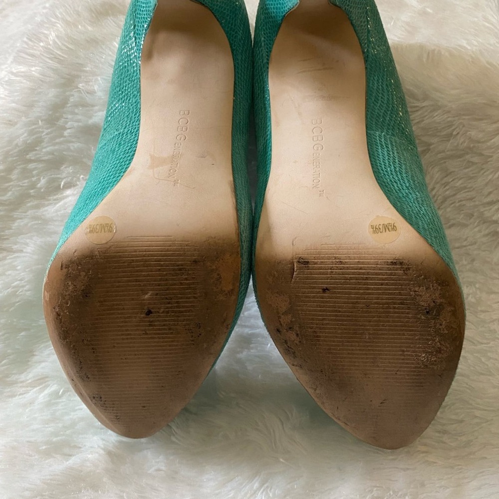 Bcbgeneration Almond Toe Pump - image 7